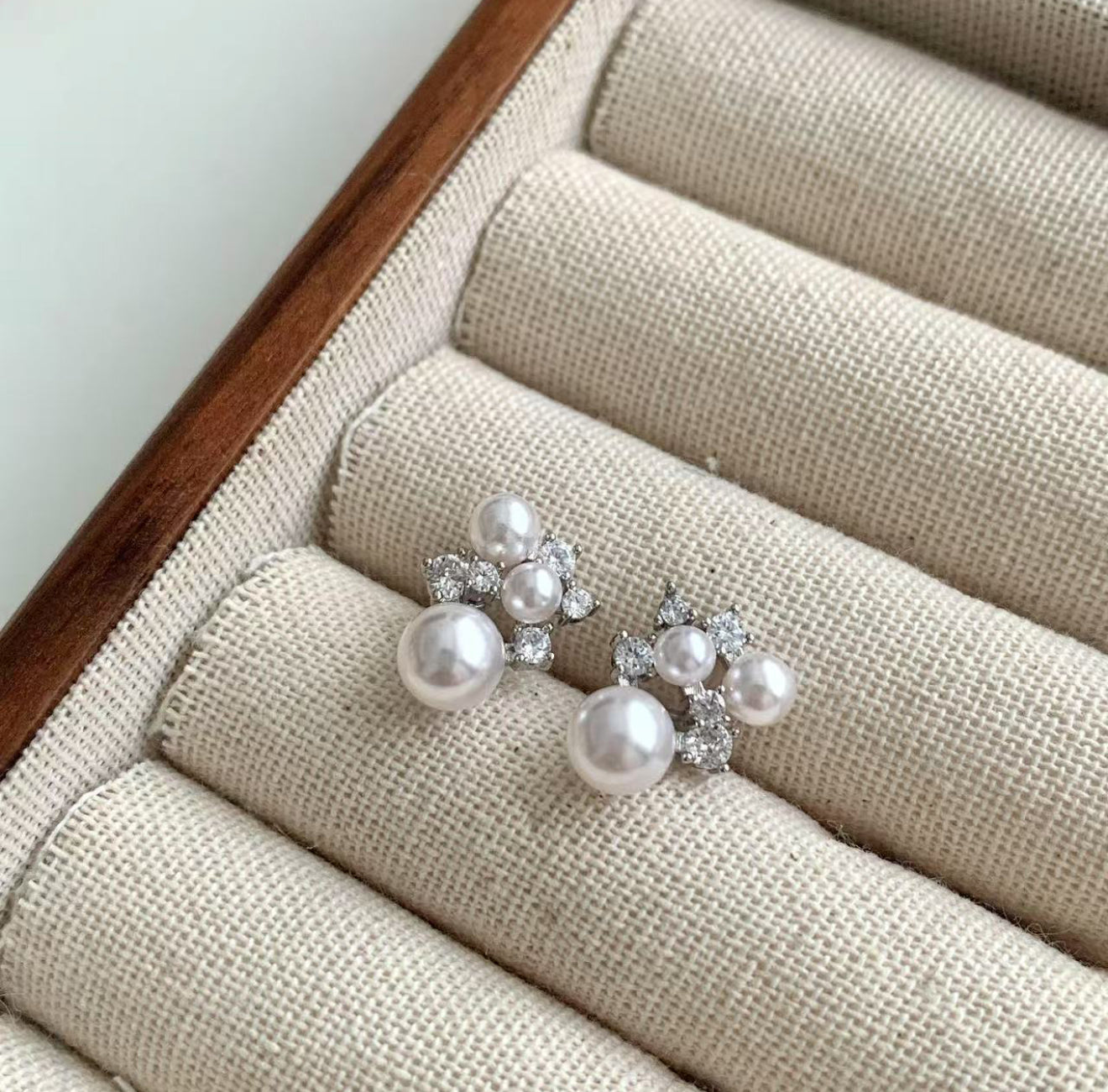 Pearl Cluster Studs