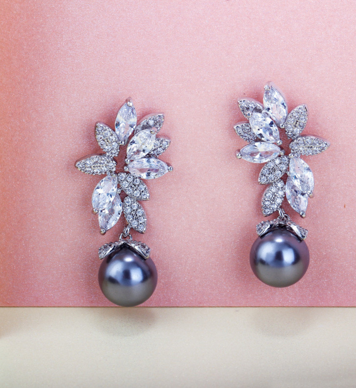 Grey Pearl Dangling Earrings