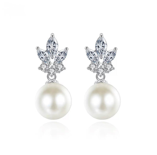 Moonlit Pearl Earrings